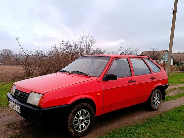 Червоний ВАЗ 2109, об'ємом двигуна 1.5 л та пробігом 200 тис. км за 1050 $, фото 1 на Automoto.ua