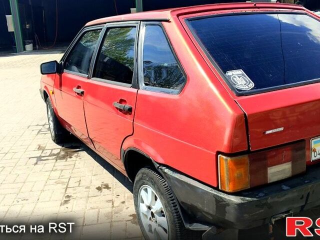 Красный ВАЗ 2109, объемом двигателя 1.3 л и пробегом 150 тыс. км за 650 $, фото 1 на Automoto.ua