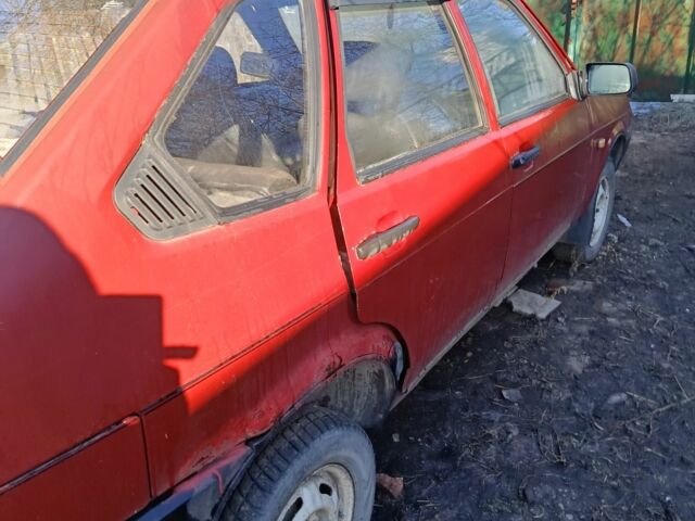 Красный ВАЗ 2109, объемом двигателя 0 л и пробегом 190 тыс. км за 457 $, фото 1 на Automoto.ua
