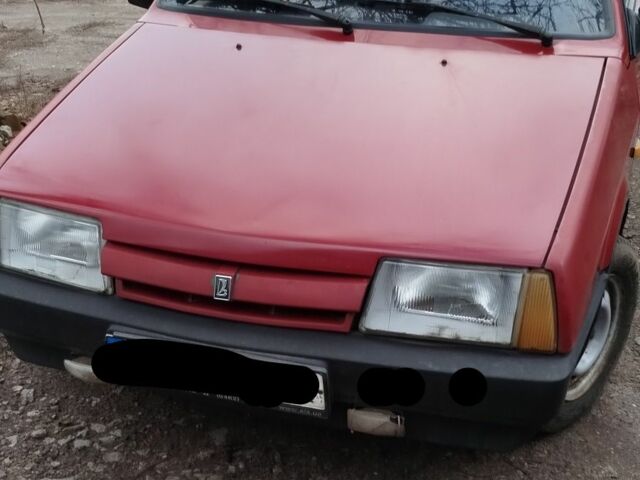 Красный ВАЗ 2109, объемом двигателя 1.3 л и пробегом 60 тыс. км за 1100 $, фото 1 на Automoto.ua