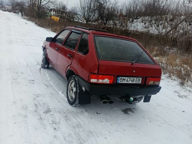 Красный ВАЗ 2109, объемом двигателя 1.3 л и пробегом 1 тыс. км за 1023 $, фото 1 на Automoto.ua