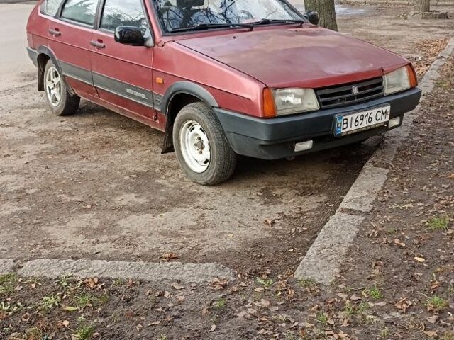 Красный ВАЗ 2109, объемом двигателя 1.5 л и пробегом 86 тыс. км за 807 $, фото 1 на Automoto.ua