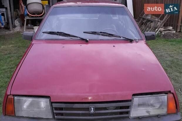 Красный ВАЗ 2109, объемом двигателя 0 л и пробегом 2 тыс. км за 475 $, фото 1 на Automoto.ua