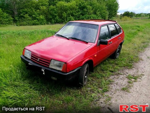 Красный ВАЗ 2109, объемом двигателя 1.3 л и пробегом 356 тыс. км за 1200 $, фото 1 на Automoto.ua