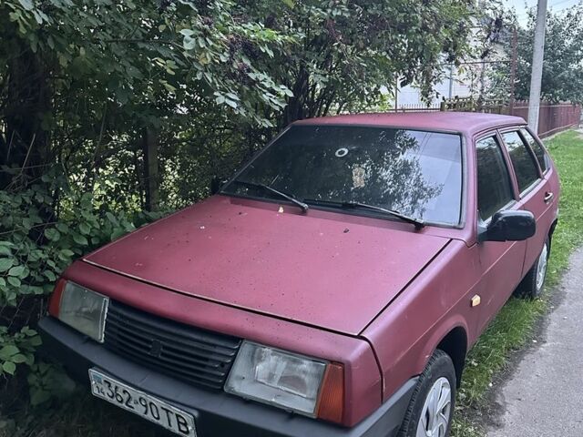 Красный ВАЗ 2109, объемом двигателя 1.3 л и пробегом 65 тыс. км за 600 $, фото 1 на Automoto.ua