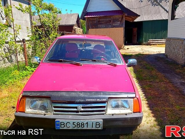 Червоний ВАЗ 2109, об'ємом двигуна 1.3 л та пробігом 0 тис. км за 360 $, фото 1 на Automoto.ua