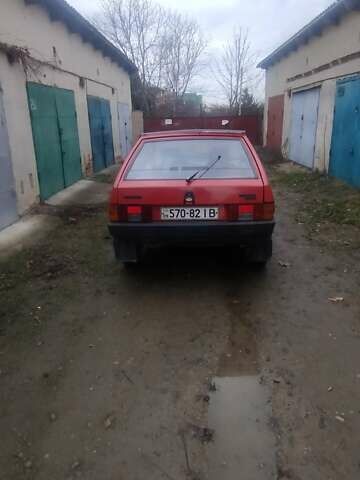 Красный ВАЗ 2109, объемом двигателя 1.5 л и пробегом 200 тыс. км за 1100 $, фото 1 на Automoto.ua