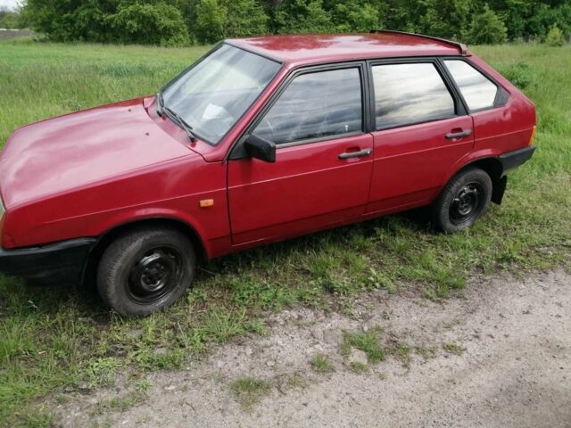 Красный ВАЗ 2109, объемом двигателя 1 л и пробегом 56 тыс. км за 1249 $, фото 1 на Automoto.ua