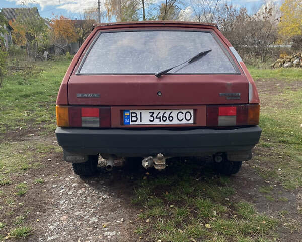 Красный ВАЗ 2109, объемом двигателя 1.6 л и пробегом 150 тыс. км за 600 $, фото 1 на Automoto.ua