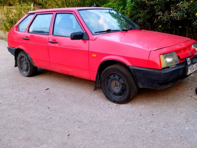 ВАЗ 2109 1989 в Днепре (Днепропетровске) на Automoto.ua Красный ВАЗ 2109, объемом двигателя 1.3 л и пробегом 148 тыс. км за 800 $, фото 1 на Automoto.ua