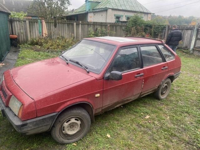 ВАЗ 2109 1989 в Сумах на Automoto.ua Красный ВАЗ 2109, объемом двигателя 0 л и пробегом 8 тыс. км за 435 $, фото 1 на Automoto.ua