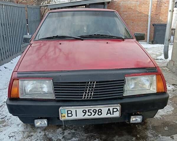 Красный ВАЗ 2109, объемом двигателя 1.5 л и пробегом 200 тыс. км за 1300 $, фото 1 на Automoto.ua