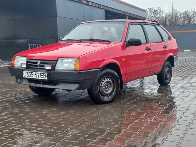 Красный ВАЗ 2109, объемом двигателя 0 л и пробегом 100 тыс. км за 1068 $, фото 1 на Automoto.ua