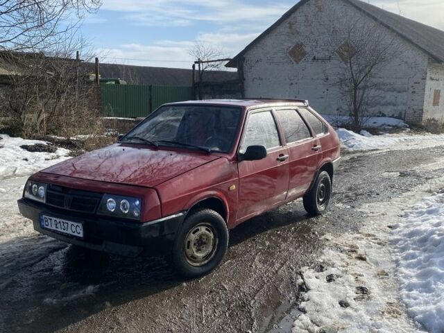 Красный ВАЗ 2109, объемом двигателя 1.3 л и пробегом 3 тыс. км за 957 $, фото 1 на Automoto.ua