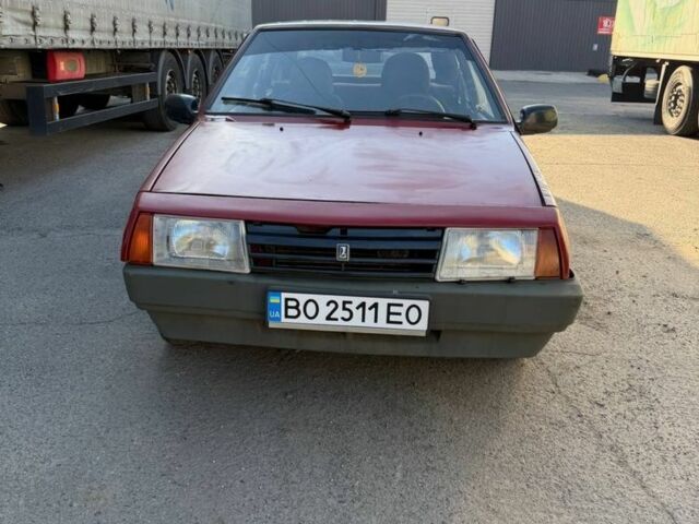 Красный ВАЗ 2109, объемом двигателя 1.1 л и пробегом 200 тыс. км за 450 $, фото 1 на Automoto.ua