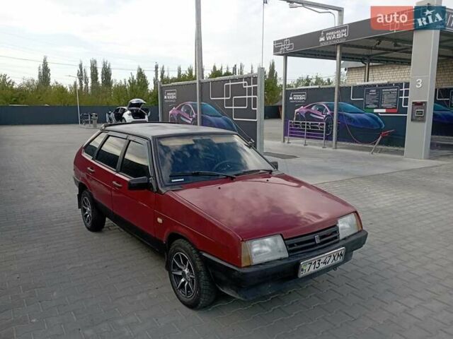 Червоний ВАЗ 2109, об'ємом двигуна 1.5 л та пробігом 300 тис. км за 990 $, фото 1 на Automoto.ua