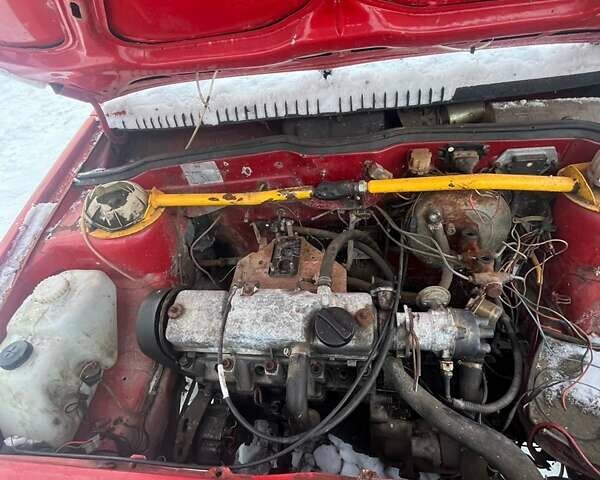 Красный ВАЗ 2109, объемом двигателя 1.5 л и пробегом 500 тыс. км за 103 $, фото 1 на Automoto.ua