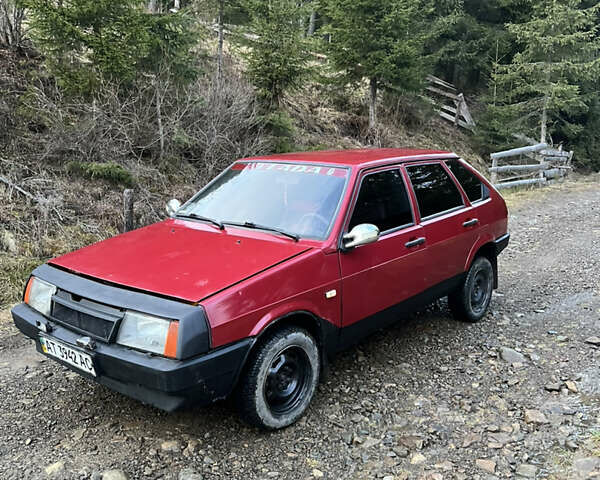 Красный ВАЗ 2109, объемом двигателя 1.5 л и пробегом 200 тыс. км за 550 $, фото 1 на Automoto.ua