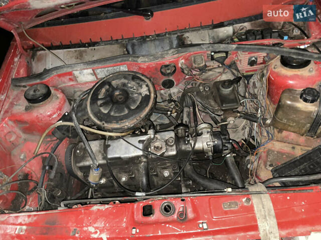 Красный ВАЗ 2109, объемом двигателя 1.5 л и пробегом 588 тыс. км за 400 $, фото 1 на Automoto.ua