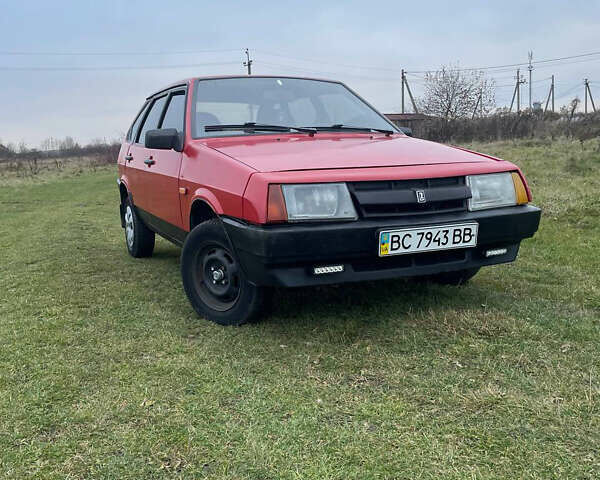 Красный ВАЗ 2109, объемом двигателя 1.3 л и пробегом 300 тыс. км за 1000 $, фото 1 на Automoto.ua