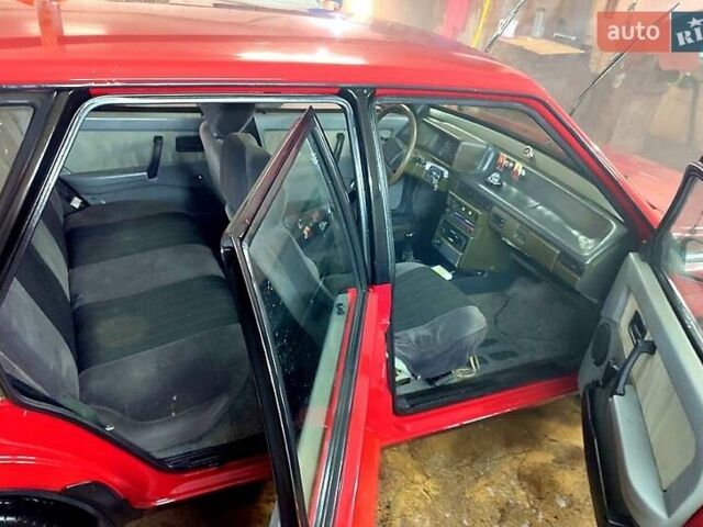 Красный ВАЗ 2109, объемом двигателя 1.5 л и пробегом 62 тыс. км за 1700 $, фото 1 на Automoto.ua