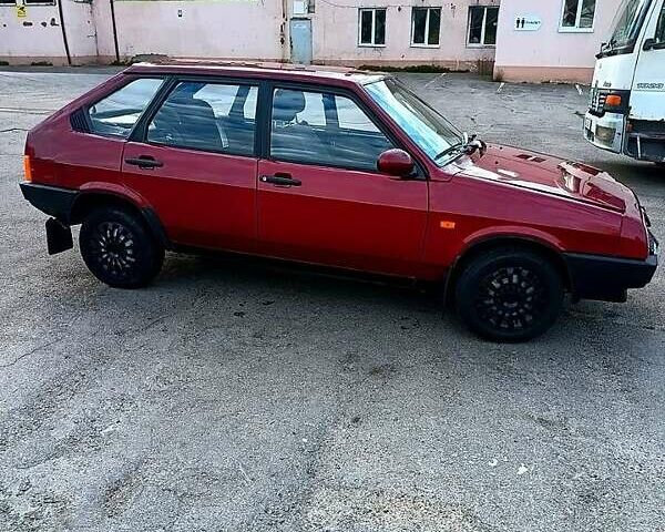Красный ВАЗ 2109, объемом двигателя 1.5 л и пробегом 70 тыс. км за 1600 $, фото 1 на Automoto.ua