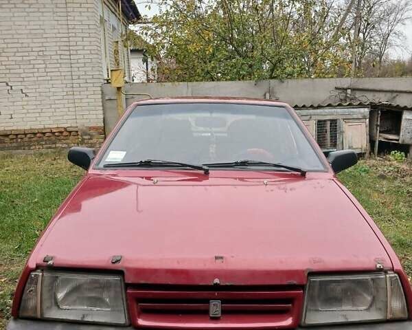 Красный ВАЗ 2109, объемом двигателя 1.5 л и пробегом 70 тыс. км за 1000 $, фото 1 на Automoto.ua