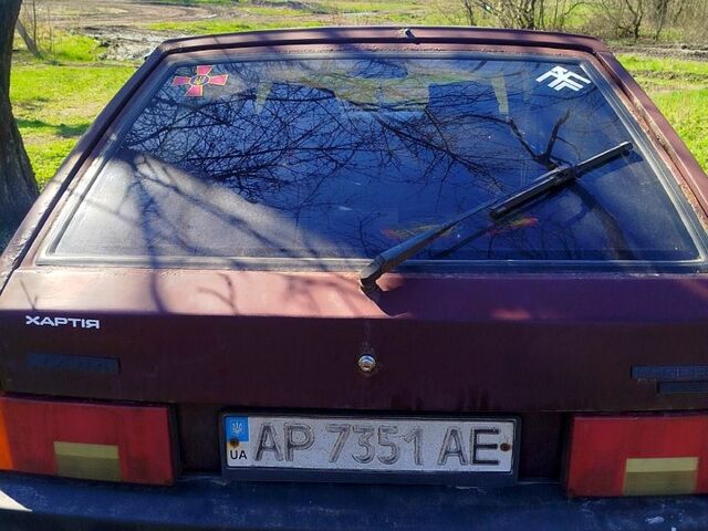 Красный ВАЗ 2109, объемом двигателя 1.5 л и пробегом 250 тыс. км за 1200 $, фото 1 на Automoto.ua