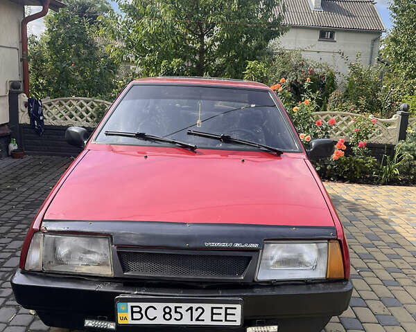 Красный ВАЗ 2109, объемом двигателя 1.3 л и пробегом 230 тыс. км за 950 $, фото 1 на Automoto.ua