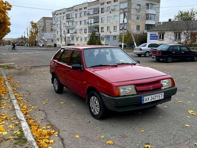 Червоний ВАЗ 2109, об'ємом двигуна 1.3 л та пробігом 500 тис. км за 1090 $, фото 1 на Automoto.ua