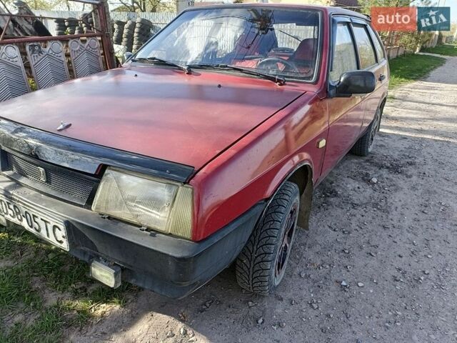 Красный ВАЗ 2109, объемом двигателя 1.5 л и пробегом 70 тыс. км за 750 $, фото 1 на Automoto.ua