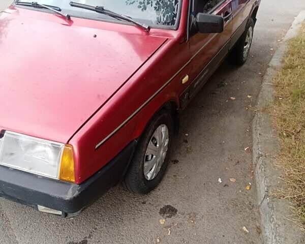 Червоний ВАЗ 2109, об'ємом двигуна 1.3 л та пробігом 587 тис. км за 1200 $, фото 1 на Automoto.ua