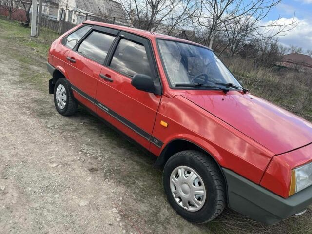 Красный ВАЗ 2109, объемом двигателя 1.3 л и пробегом 222 тыс. км за 1320 $, фото 1 на Automoto.ua