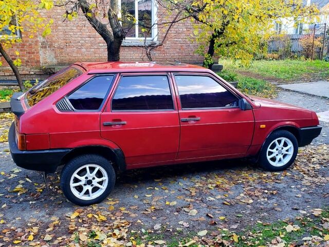 Красный ВАЗ 2109, объемом двигателя 1.5 л и пробегом 189 тыс. км за 1199 $, фото 1 на Automoto.ua