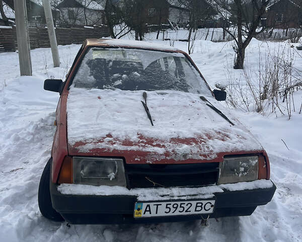 Красный ВАЗ 2109, объемом двигателя 1.5 л и пробегом 500 тыс. км за 103 $, фото 1 на Automoto.ua