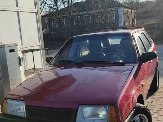 Красный ВАЗ 2109, объемом двигателя 1.5 л и пробегом 42 тыс. км за 850 $, фото 1 на Automoto.ua