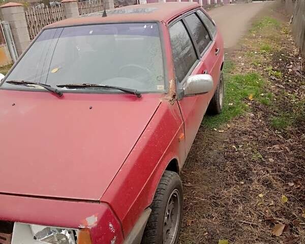 Красный ВАЗ 2109, объемом двигателя 1.5 л и пробегом 287 тыс. км за 900 $, фото 1 на Automoto.ua