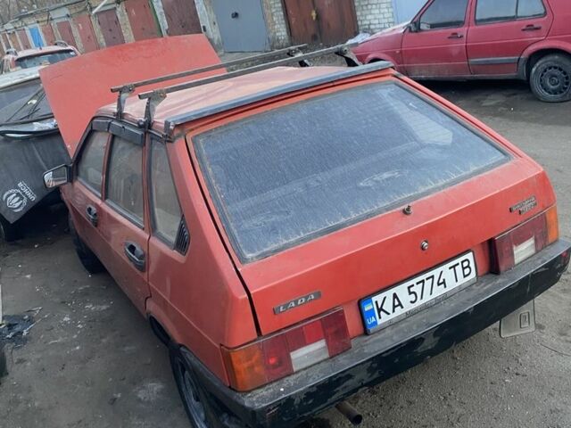 Красный ВАЗ 2109, объемом двигателя 1.3 л и пробегом 120 тыс. км за 550 $, фото 1 на Automoto.ua