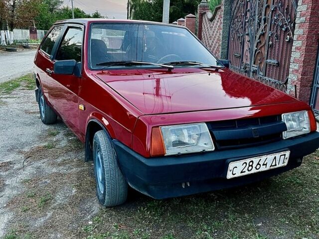 Красный ВАЗ 2109, объемом двигателя 1.3 л и пробегом 320 тыс. км за 899 $, фото 1 на Automoto.ua