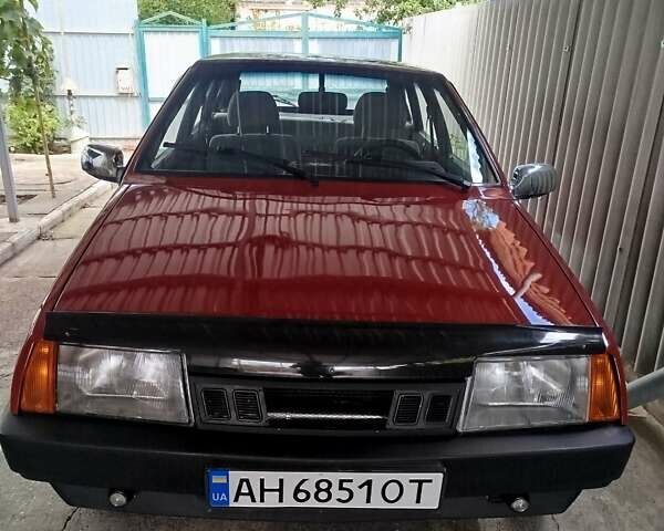 Красный ВАЗ 2109, объемом двигателя 1.5 л и пробегом 200 тыс. км за 1808 $, фото 1 на Automoto.ua