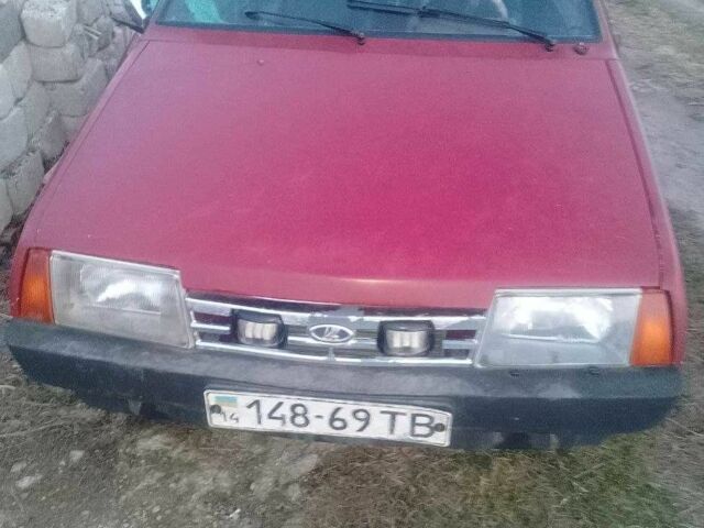 Красный ВАЗ 2109, объемом двигателя 0 л и пробегом 200 тыс. км за 226 $, фото 1 на Automoto.ua