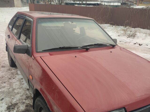 Красный ВАЗ 2109, объемом двигателя 1.5 л и пробегом 85 тыс. км за 600 $, фото 1 на Automoto.ua