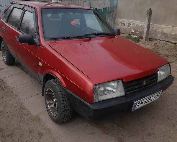 Красный ВАЗ 2109, объемом двигателя 1.29 л и пробегом 120 тыс. км за 1250 $, фото 1 на Automoto.ua