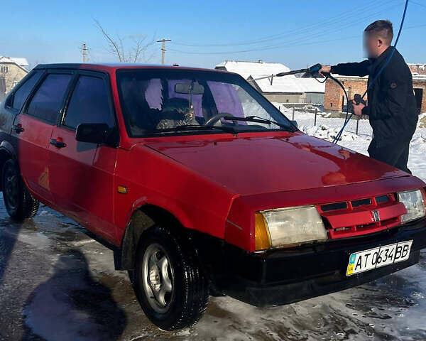 Красный ВАЗ 2109, объемом двигателя 1.6 л и пробегом 270 тыс. км за 1100 $, фото 1 на Automoto.ua