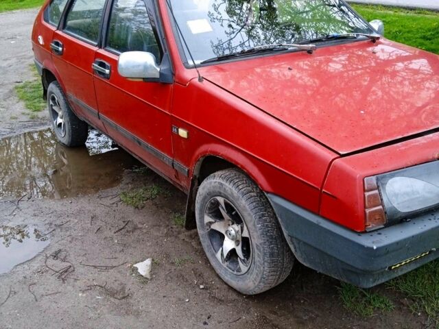 Червоний ВАЗ 2109, об'ємом двигуна 0 л та пробігом 222 тис. км за 1000 $, фото 1 на Automoto.ua