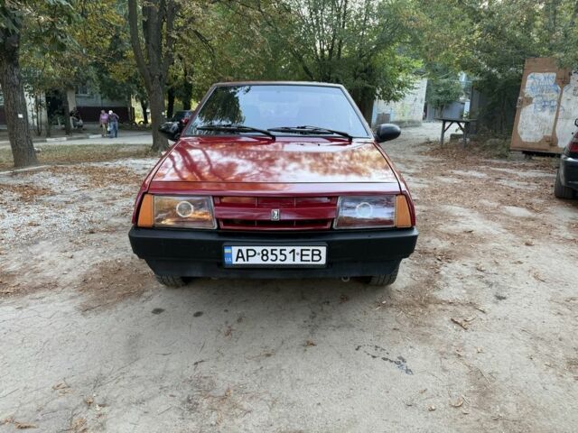 Красный ВАЗ 2109, объемом двигателя 1.5 л и пробегом 200 тыс. км за 851 $, фото 1 на Automoto.ua