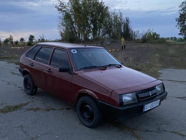 Красный ВАЗ 2109, объемом двигателя 1.5 л и пробегом 90 тыс. км за 800 $, фото 1 на Automoto.ua