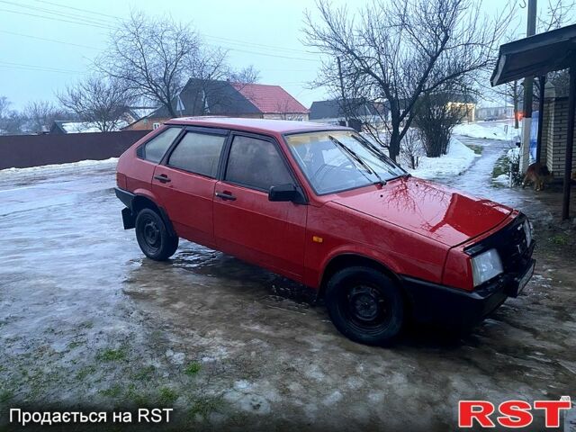 Красный ВАЗ 2109, объемом двигателя 1.5 л и пробегом 0 тыс. км за 1050 $, фото 1 на Automoto.ua