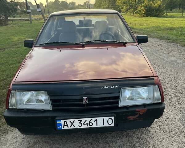 Красный ВАЗ 2109, объемом двигателя 1.5 л и пробегом 180 тыс. км за 1300 $, фото 1 на Automoto.ua