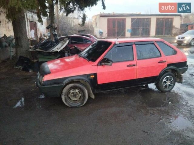 Красный ВАЗ 2109, объемом двигателя 1.3 л и пробегом 123 тыс. км за 650 $, фото 1 на Automoto.ua
